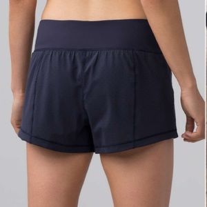 Lululemon Final Lap Short (2.5")
Midnight Navy size 6 shorts blue running